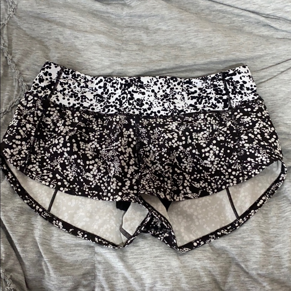 Lululemon Speed Up Shorts *2.5”